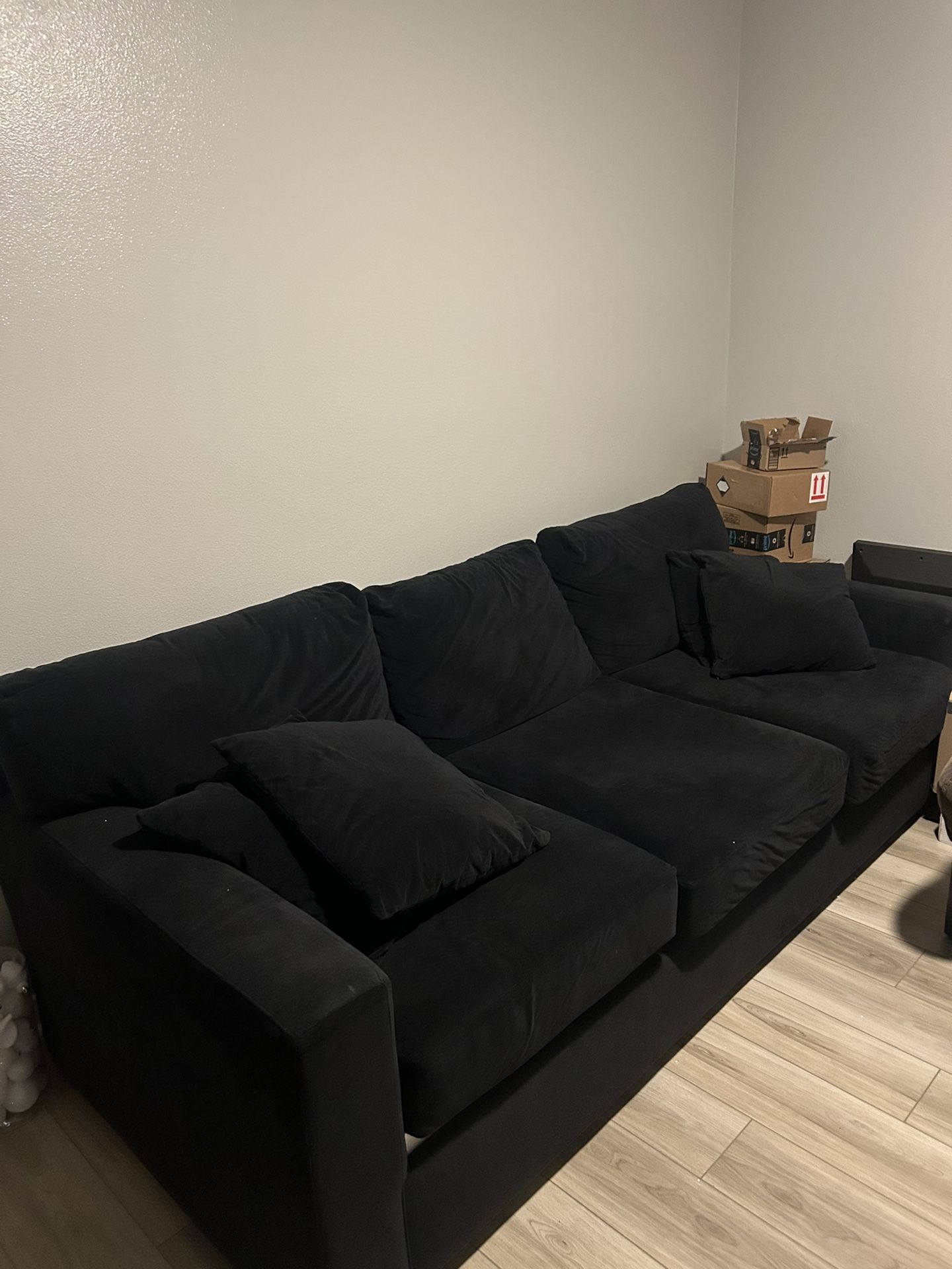 Living Spaces Sofa For Sale In Menifee