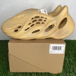 Adidas Yeezy Foam Runner Desert Sand Sz 9