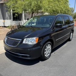 2015 Chrysler Town & Country