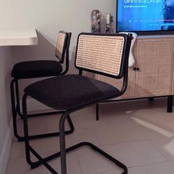 Counter Stool (24 Seat Height)