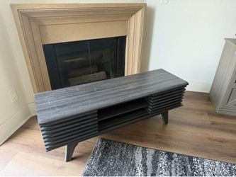 Tv stand small $20 OBO