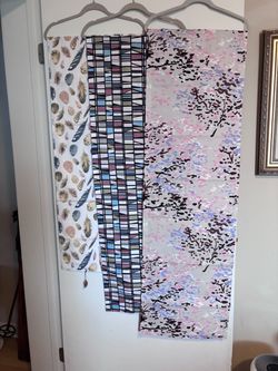Charming Table Runners - set of 3