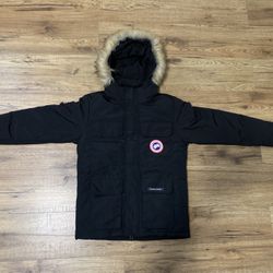 Canada Goose Black Size Medium With Fur 