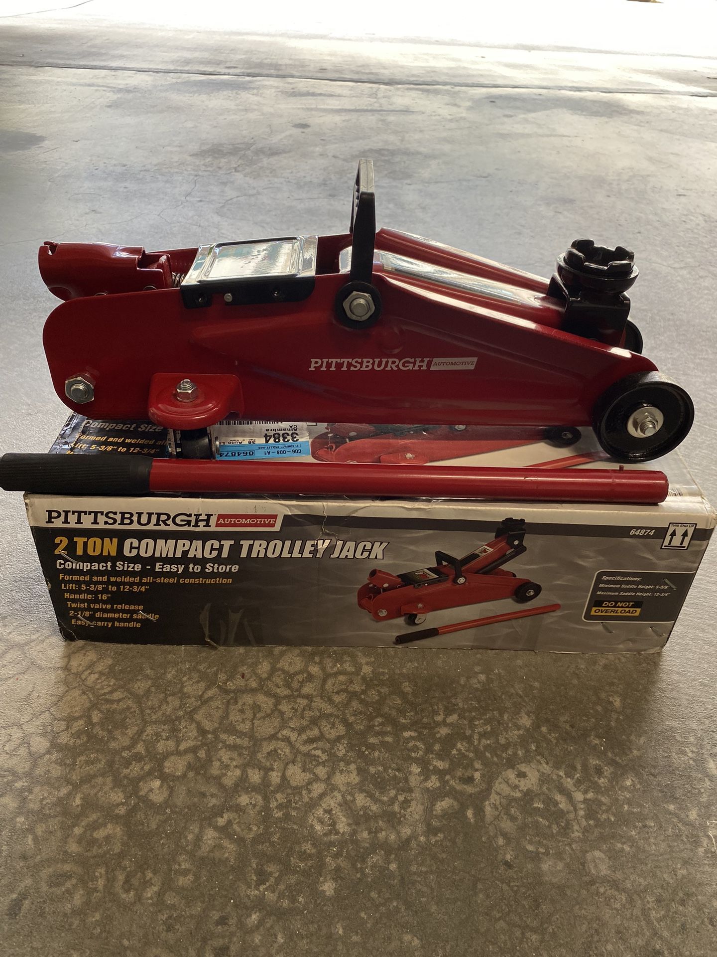 2 TON TROLLEY JACK WITH JACK STANDS AND WHEEL CHOCKS