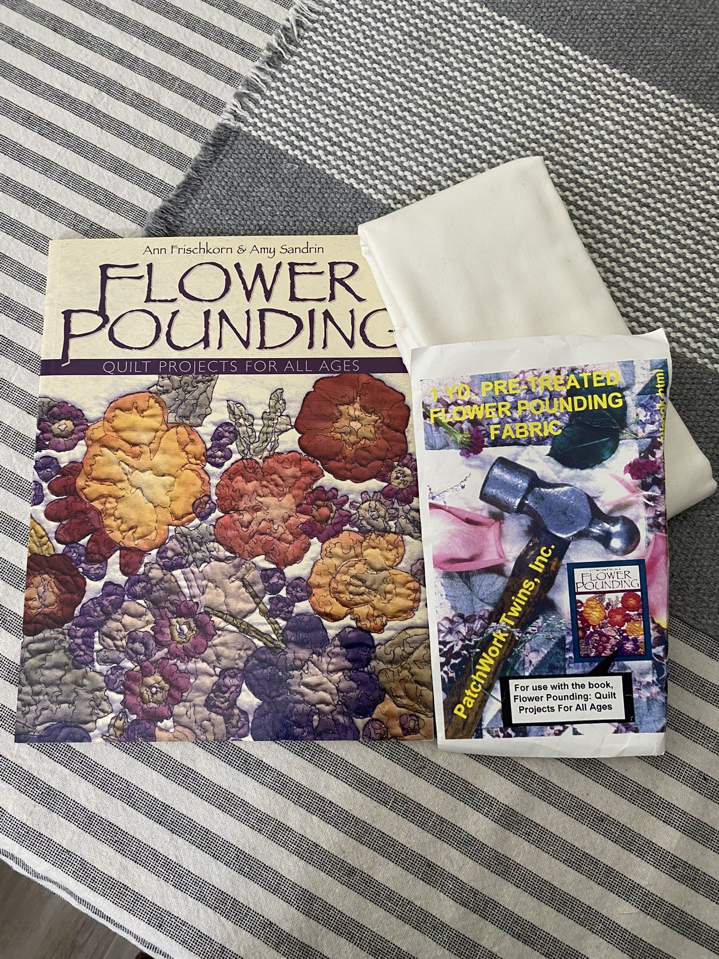 Craft-Flower Pounding Book & Fabric