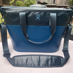 Hydroflask 26L Day Escape Cooler Tote