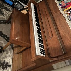 Piano KNight