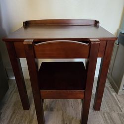 Melissa and Doug Kid Desk