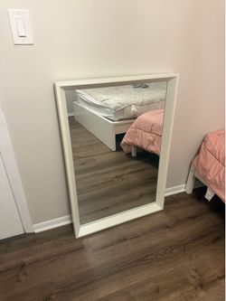 NEW Mirror — Clean Modern Style