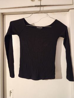 Juniors long sleeve top Medium
