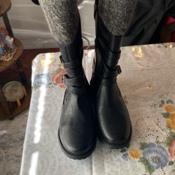 Girls Boots