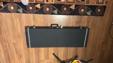 Black guitar case NEW