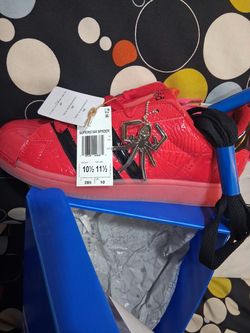 Young thug sp5der adidas super stars