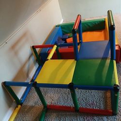 Play Gym With Ball Pit
