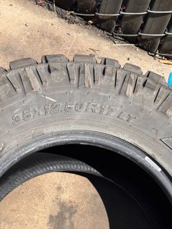 Pair of (2) 35x12.50R17 Nitto Trail Grappler- 14/32nds