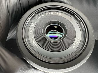 Canon EF-S 24mm f/2.8 STM Pancake Lens – Excellent Condition