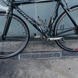 Trek Madone 5.2 OCLV 120 Carbon Fiber, Ultegra, 54cm