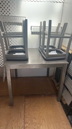 Dining room table with 4 chairs