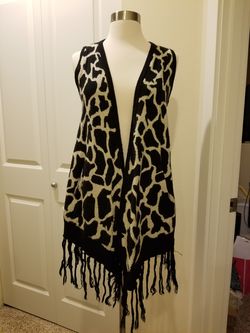 BCBG MAXAZRIA fashion sweater vest Giraffe Prints size M