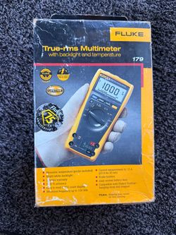 FLUKE True-rms Multimeter