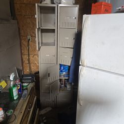 Stand Up Lockers 