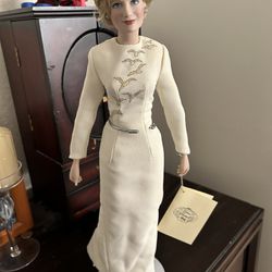 Franklin Mint Princess  Porcelain Doll