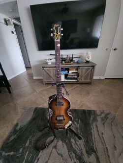1962 Hofner Violin Bass Guitar