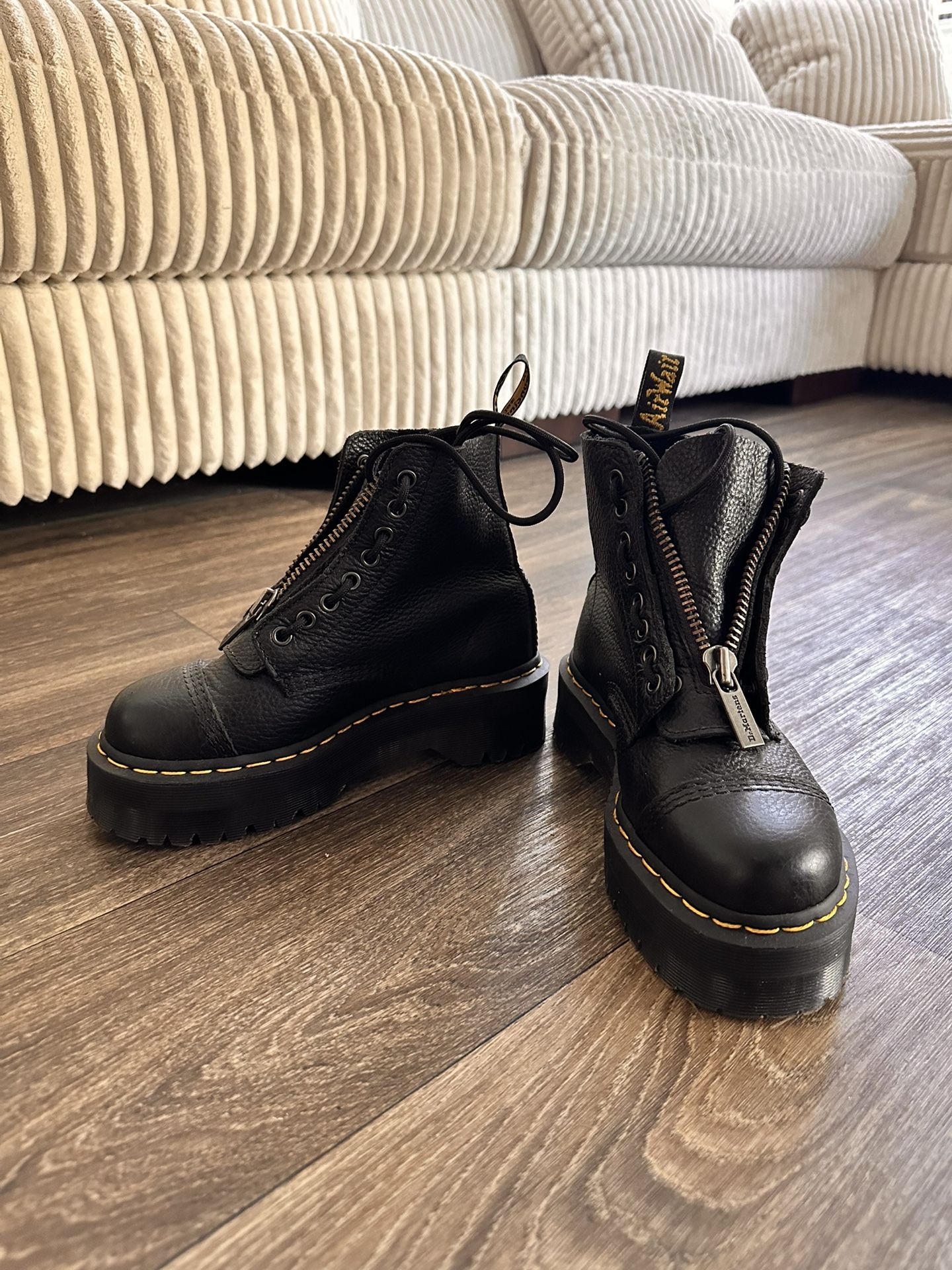 Doc Martens Sinclair Nappa Leather Platform Boots 