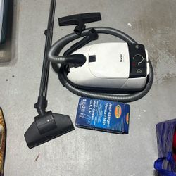 Miele White Star Vacuum 
