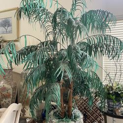 Artificial palm tree -Preloved 