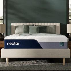 🔥 LIKE NEW Nectar Premier Cal King Mattress – Huge Deal