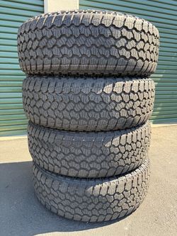 (4) 265/70R18 Goodyear Wrangler Territory RT