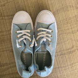Ladies Converse Size 7
