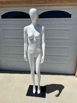 Female Full Body Mannequin