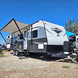 2019 Forest River Avenger ATI 33ft RV A/C Travel Trailer