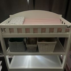 Changing Diaper Table 