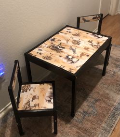 Kids Animal Print Table