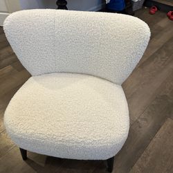 New White Chenille Soft Upholstered Oversized Reading Chair