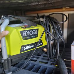 Great Shape Pressure Washer