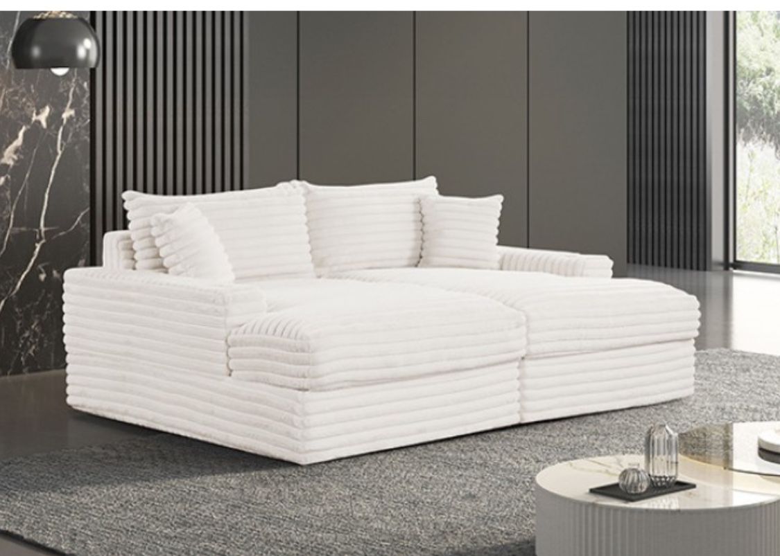 New Double Chaise Sofa Couch with USB A- C Ports! Includes Free Delivery 🚚!