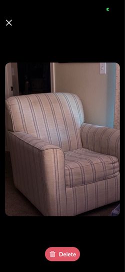 Free living room swivel chair