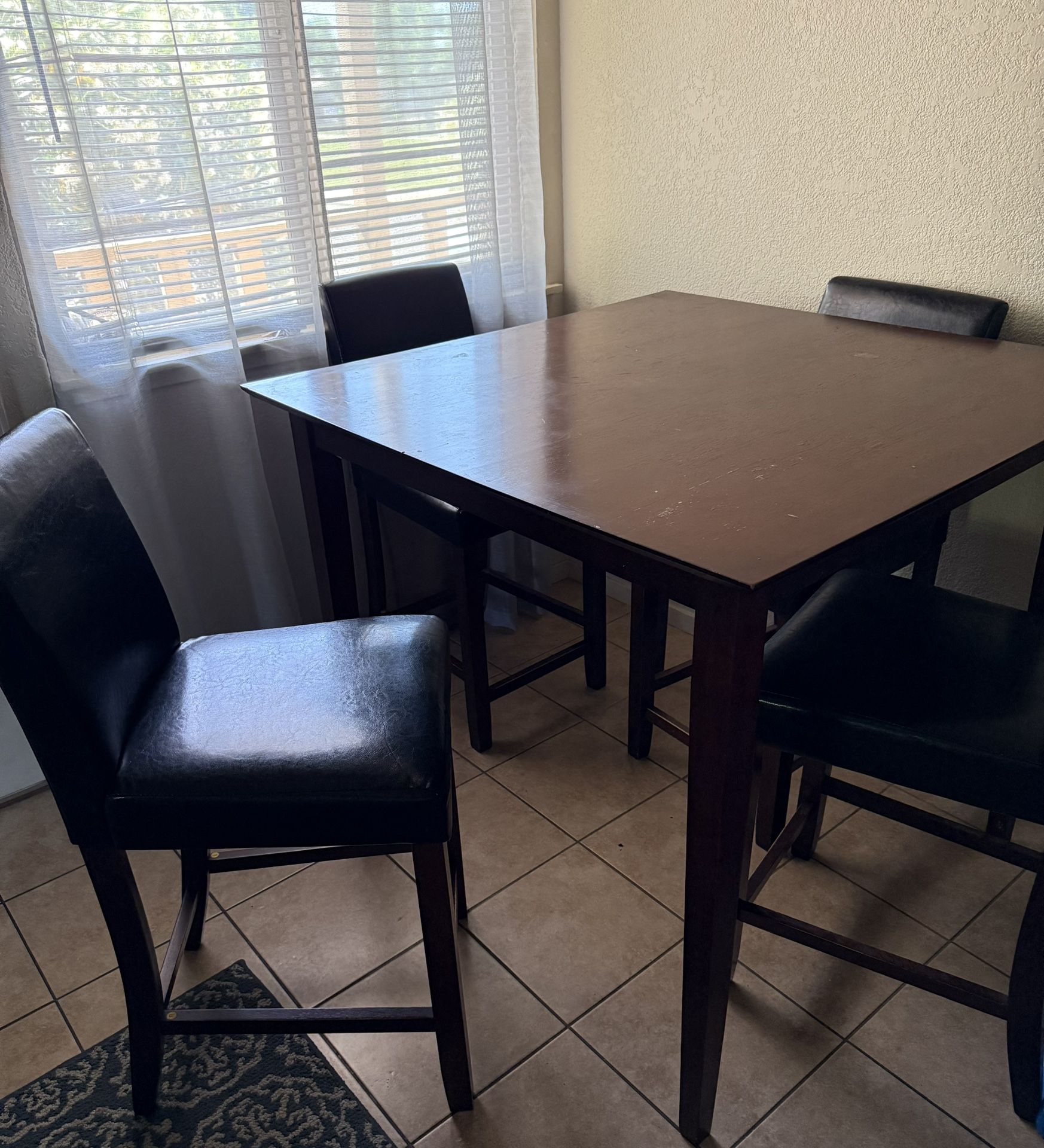 Small Dining table