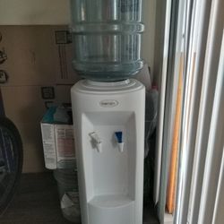 Water Dispenser Hot & Cold