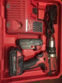 Milwaukee m18 drill