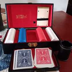 Vintage Griffon Gambling Set