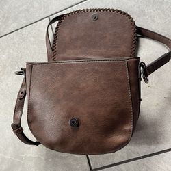 Justin Crossbody Brown Color 