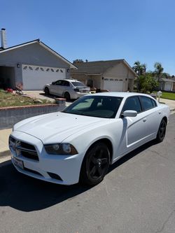 2013 Dodge Charger SE