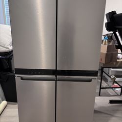 Whirlpool Refrigerator 