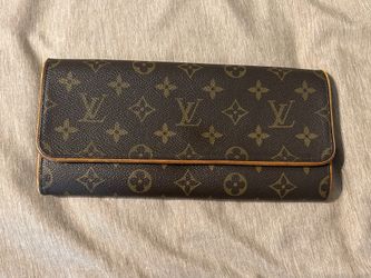 Louis Vuitton Monogram Pochette Twin GM Shoulder Bag Brown