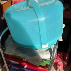 Cake Holder Tupperware